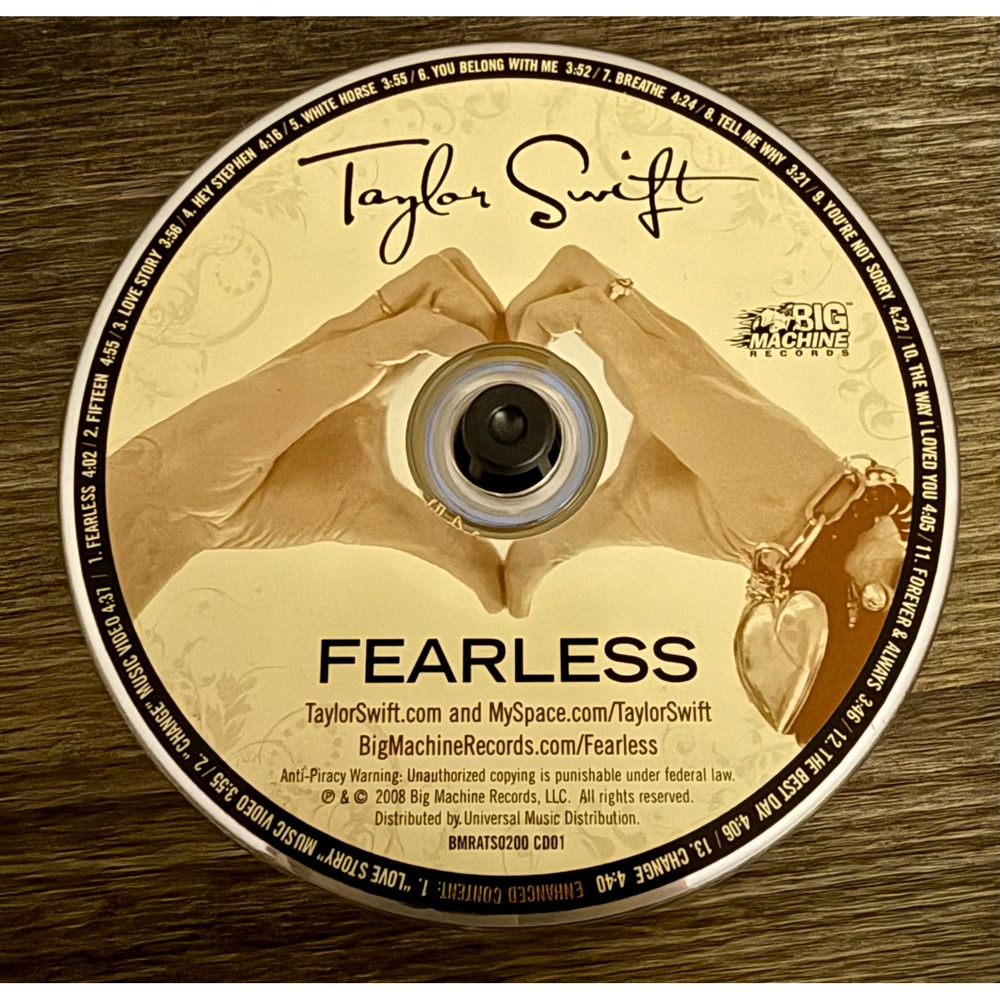Taylor Swift Fearless CD *DISC ONLY* 2008 Good Condition Big Machine Records
